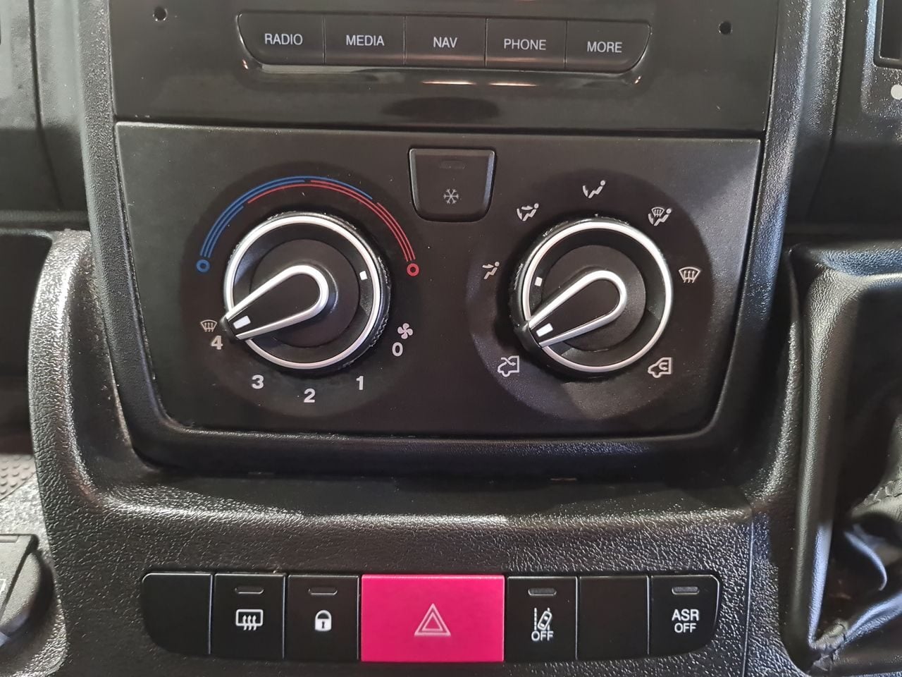 Used Peugeot Boxer 2021 for sale - 77830072: Photo 23