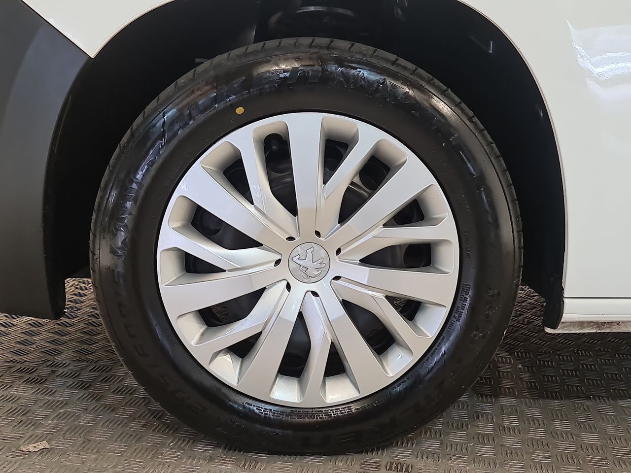 Used Peugeot Partner 2021 for sale - 76544744: Photo 6