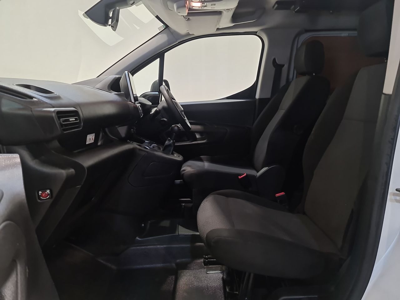 Used Peugeot Partner 2021 for sale - 76544744: Photo 7