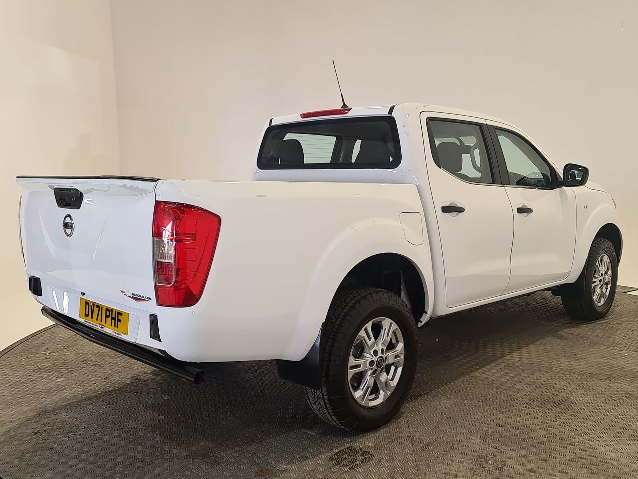 Used Nissan Navara 2021 for sale - 76616907: Photo 14
