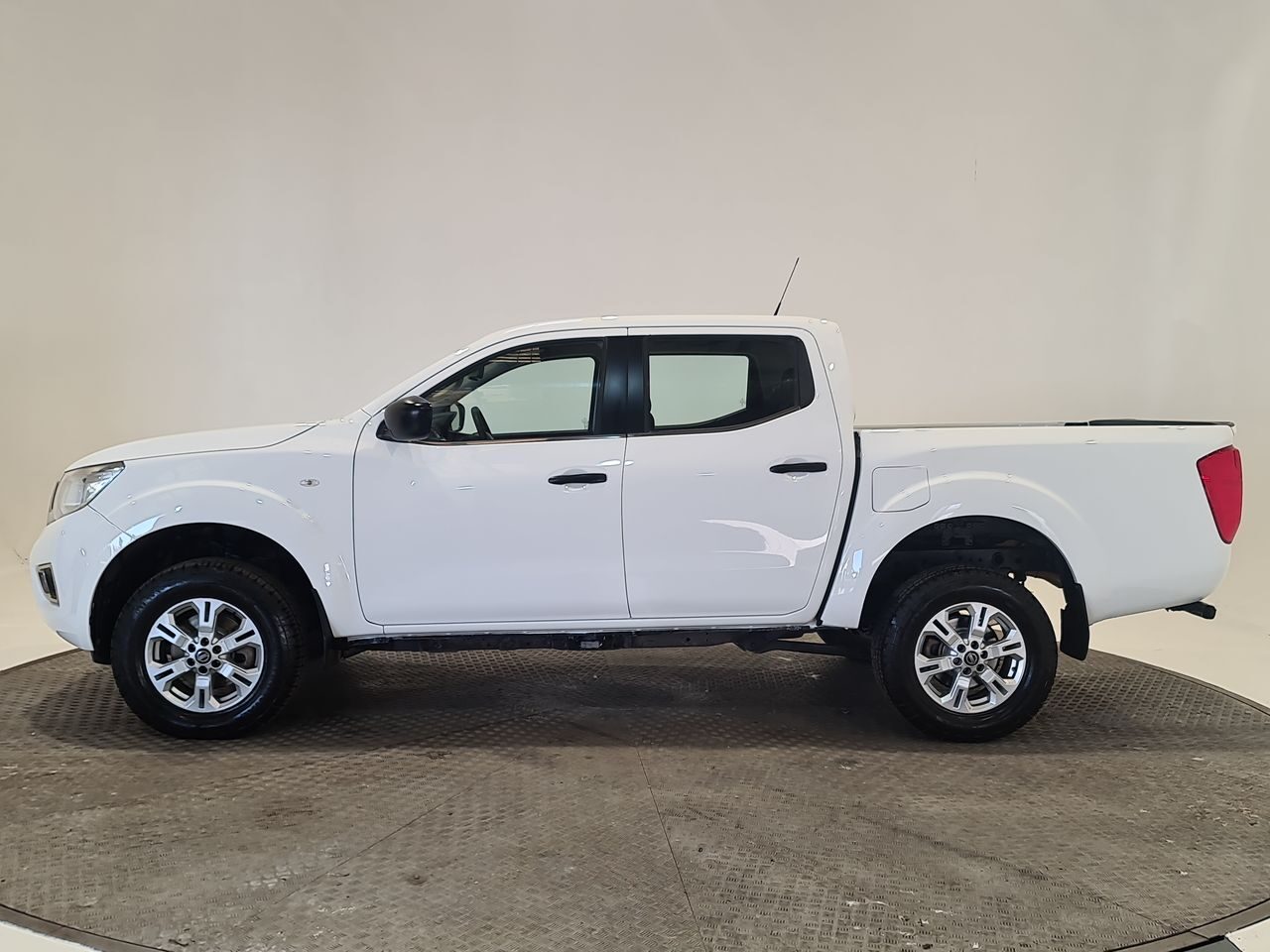 Used Nissan Navara 2021 for sale - 76616907: Photo 5