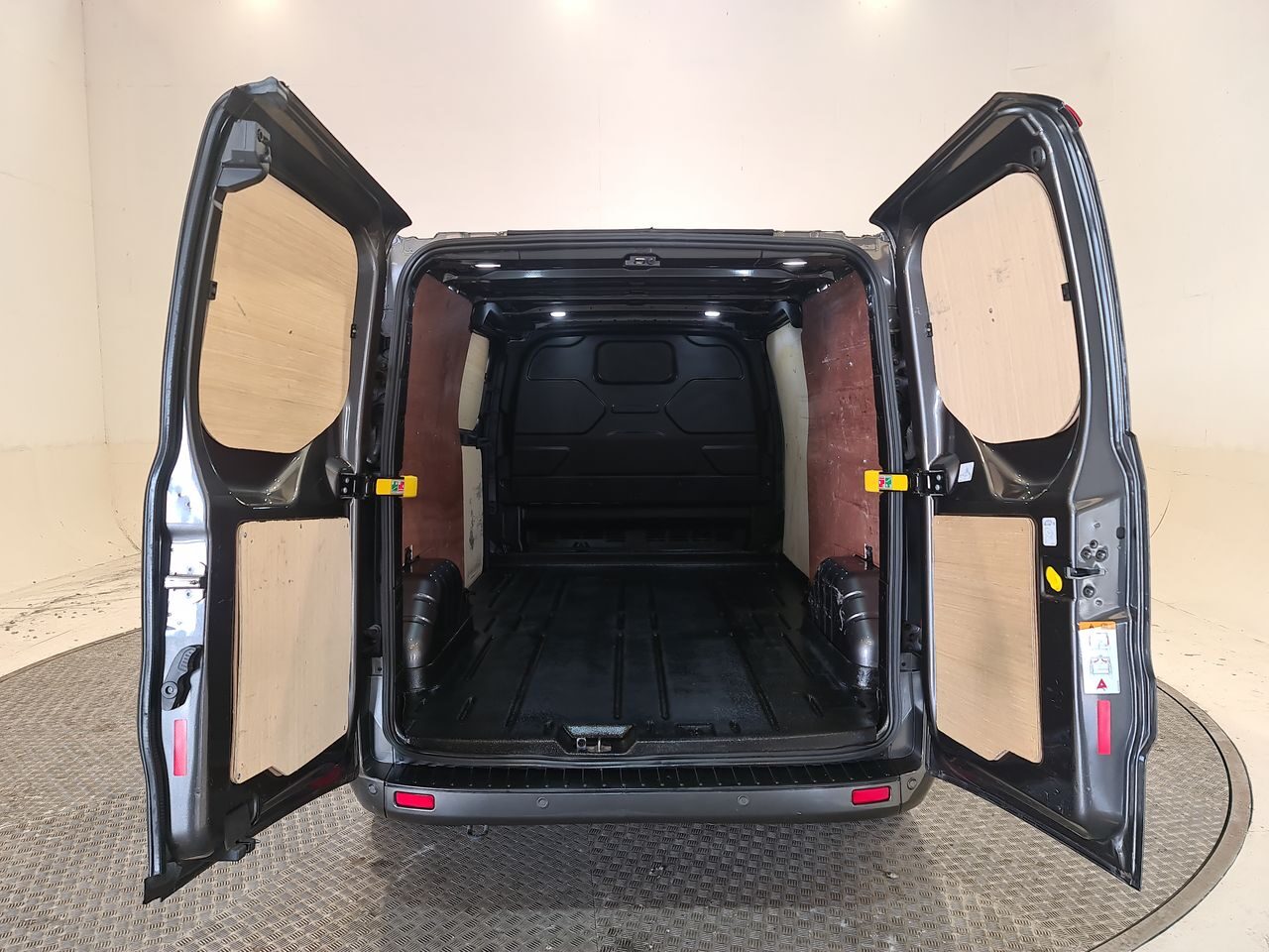 Used Ford Transit Custom 2022 for sale - 76544748: Photo 14