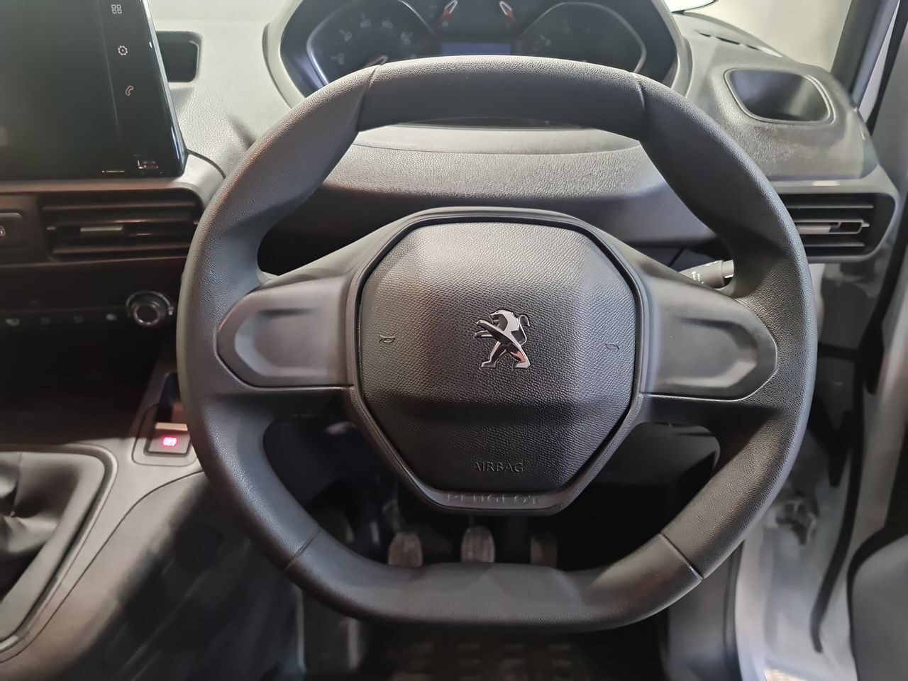 Used Peugeot Partner 2024 for sale - 76653882: Photo 19