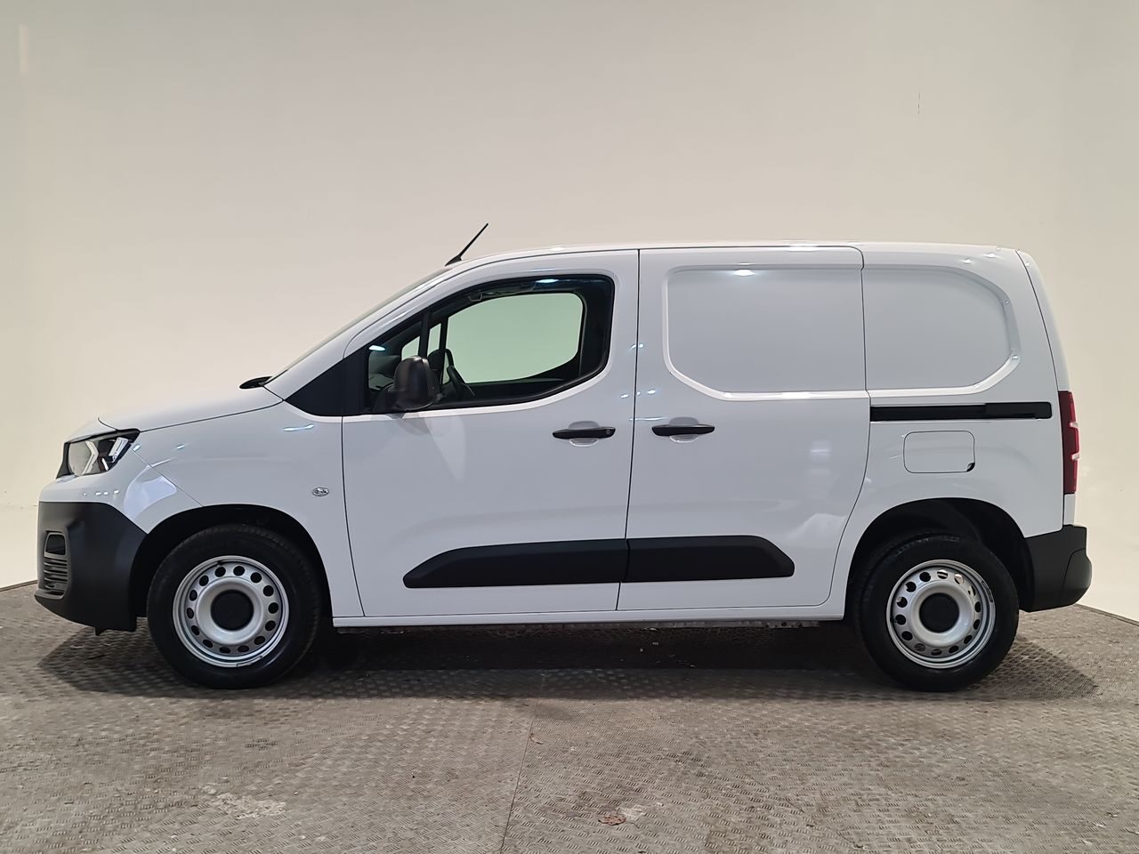 Used Peugeot Partner 2024 for sale - 76653882: Photo 5