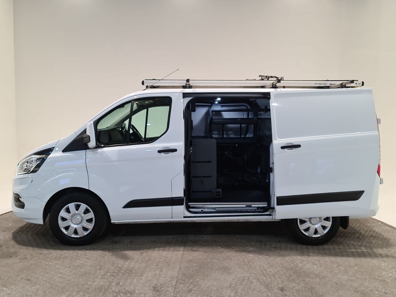 Used Ford Transit Custom 2020 for sale - 77557343: Photo 10