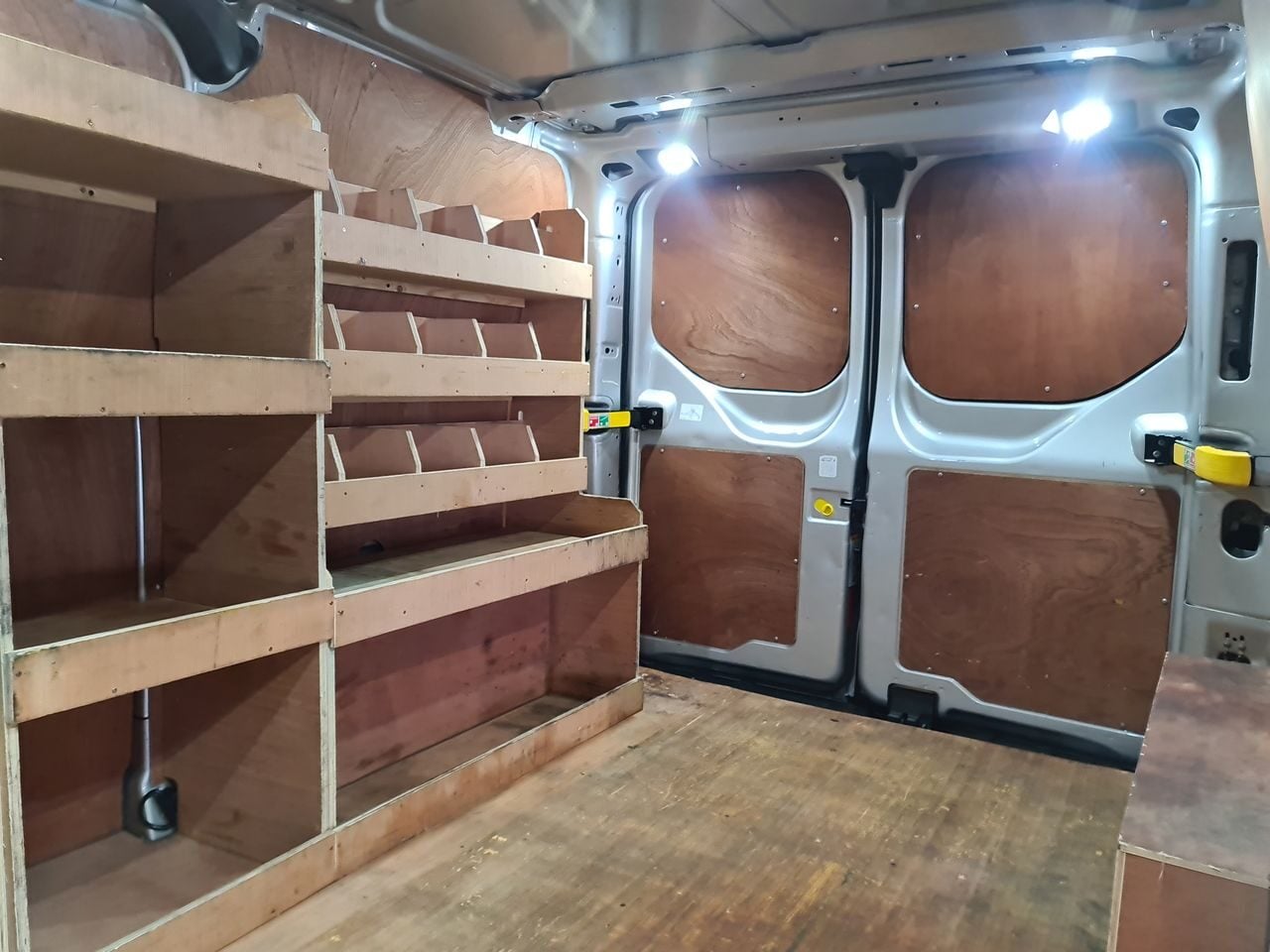 Used Ford Transit Custom 2022 for sale - 78054339: Photo 9