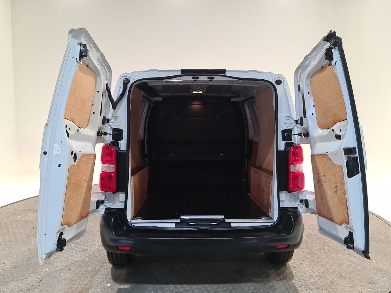 Used Citroen Dispatch 2022 for sale - 77463042: Photo 13