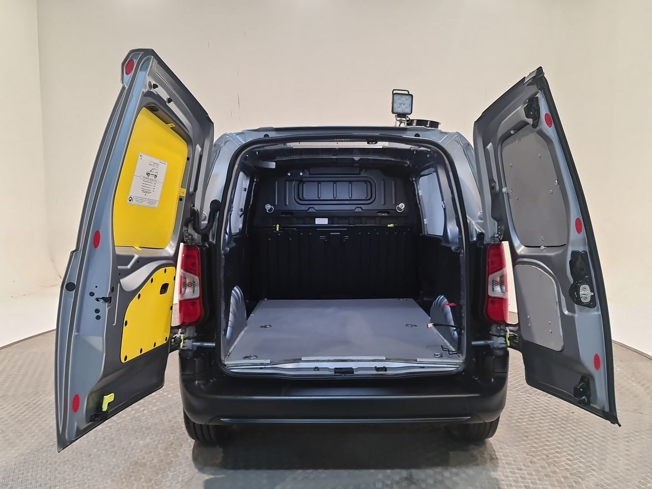 Used Peugeot Partner 2020 for sale - 78027279: Photo 13