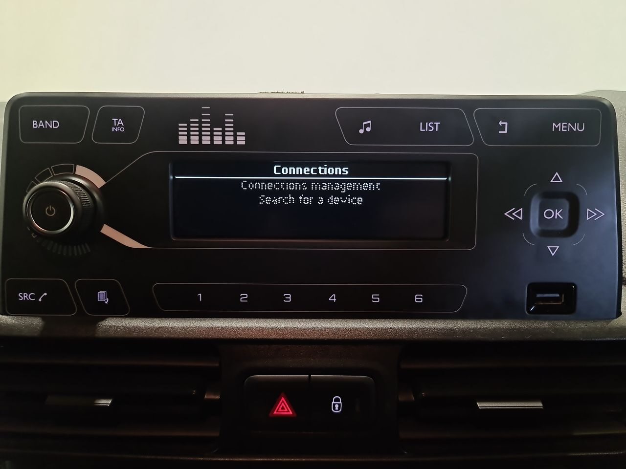 Used Vauxhall Combo 2019 for sale - 76685610: Photo 25