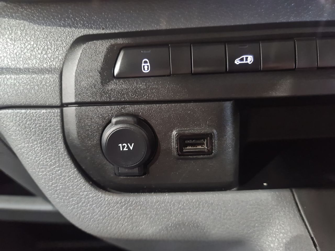 Used Vauxhall Vivaro 2023 for sale - 77555943: Photo 31