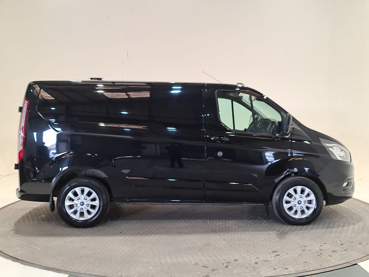 Used Ford Transit Custom 2023 for sale - 78070123: Photo 18