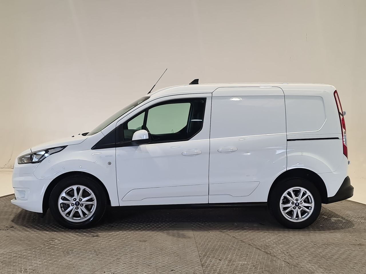 Used Ford Transit Connect 2023 for sale - 77790275: Photo 5