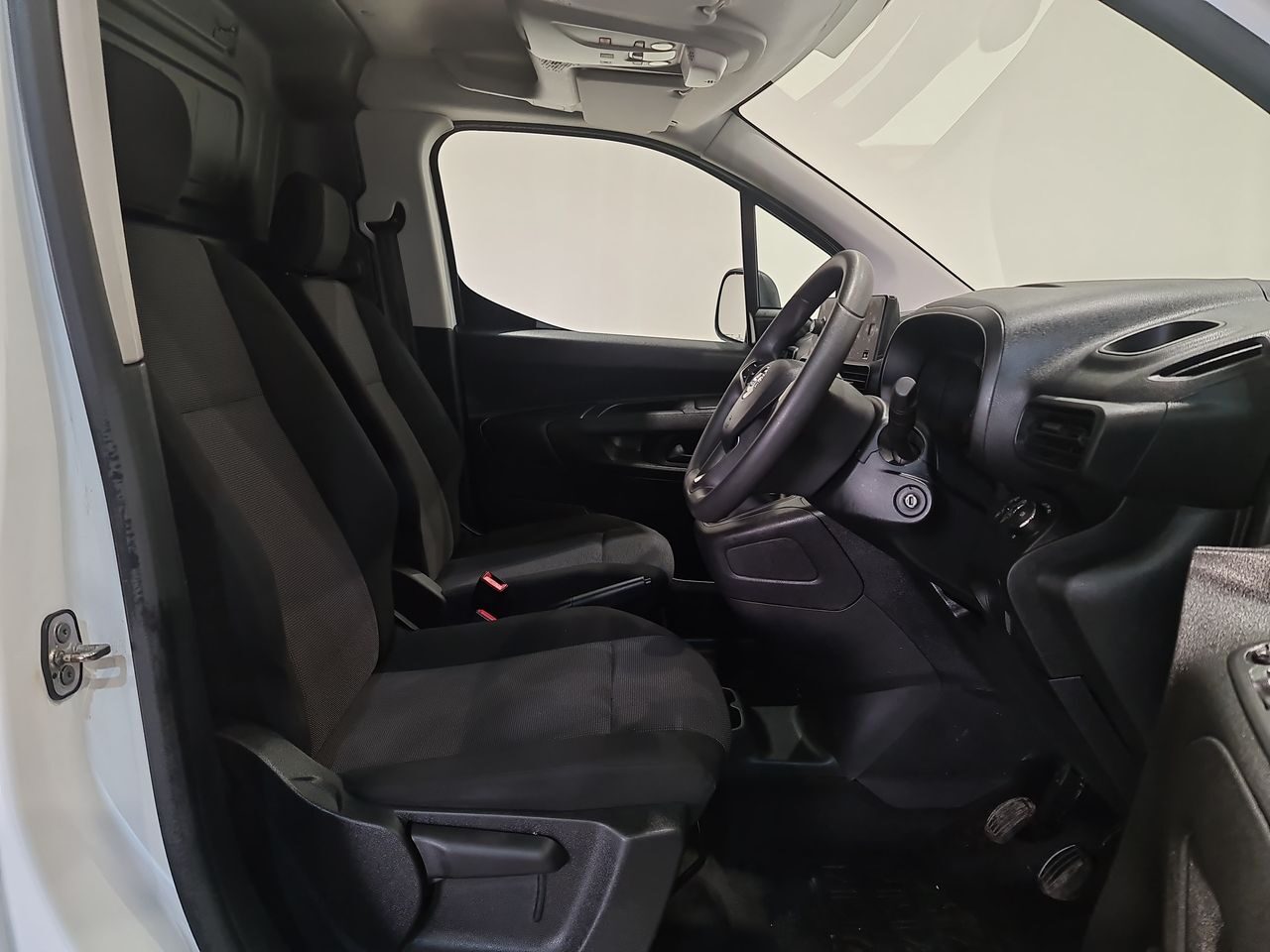 Used Vauxhall Combo 2020 for sale - 76616909: Photo 17