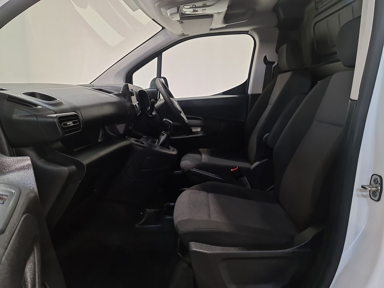 Used Vauxhall Combo 2020 for sale - 76616909: Photo 7