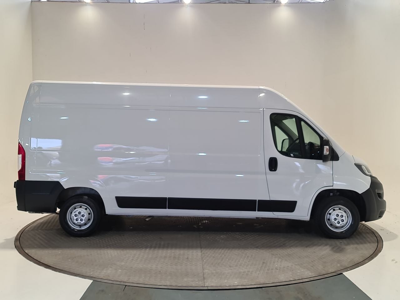 Used Peugeot Boxer 2023 for sale - 78064375: Photo 15