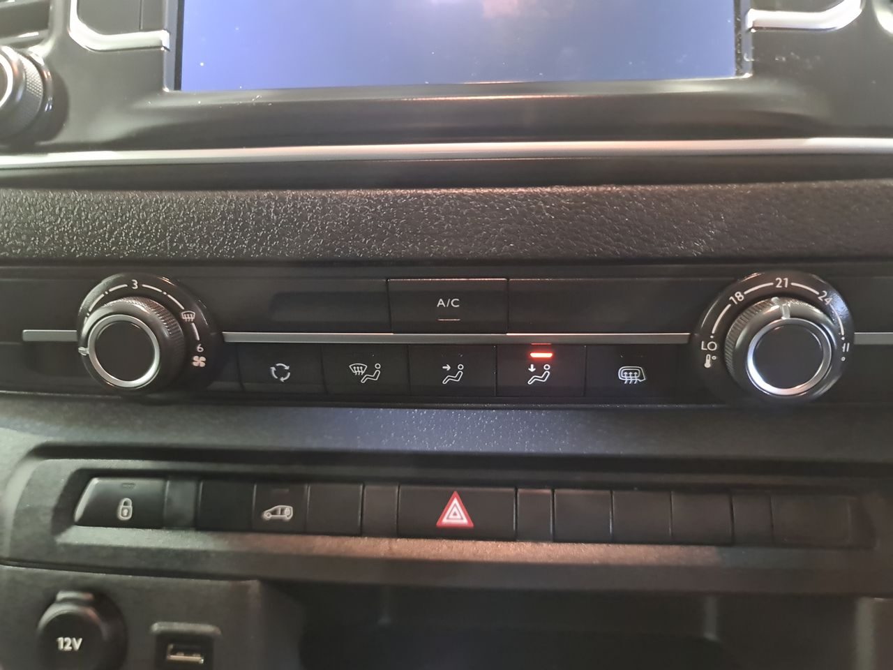 Used Vauxhall Vivaro 2022 for sale - 76577138: Photo 24