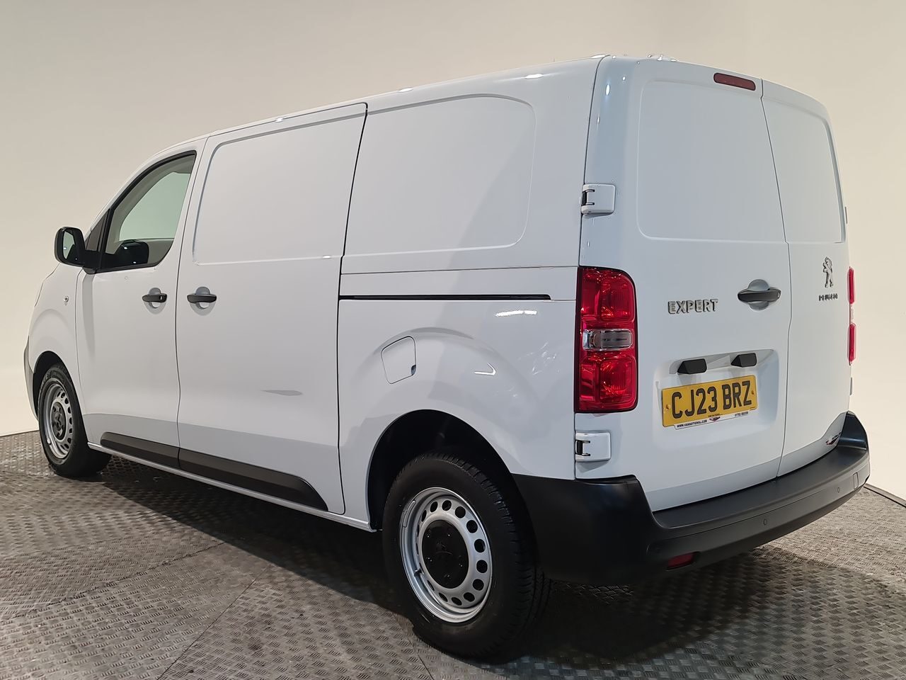 Used Peugeot Expert 2023 for sale - 76577115: Photo 10