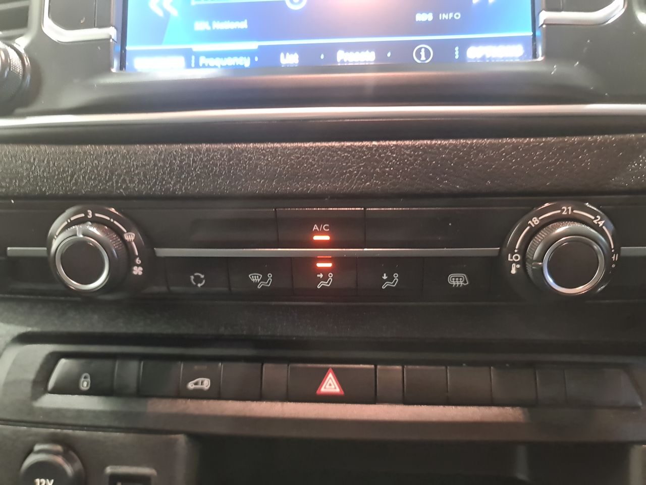 Used Peugeot Expert 2023 for sale - 76577115: Photo 24