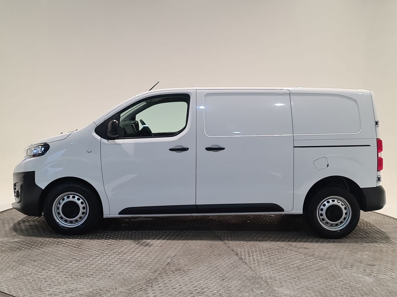 Used Peugeot Expert 2023 for sale - 76577115: Photo 5