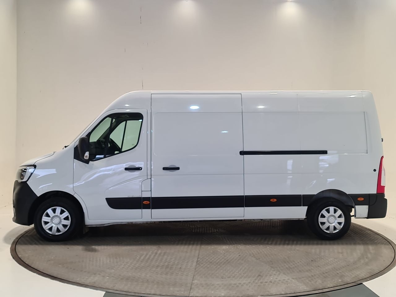 Used Renault Master 2023 for sale - 78054340: Photo 5