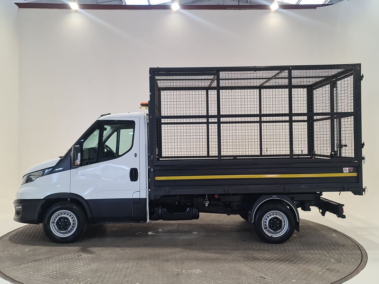 Used Iveco Daily 2023 for sale - 76710638: Photo 5