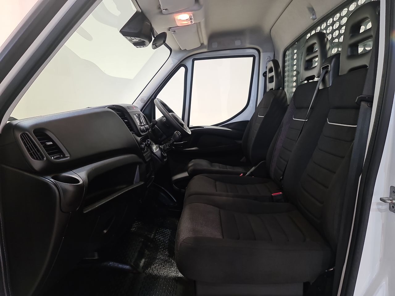 Used Iveco Daily 2023 for sale - 76710638: Photo 7