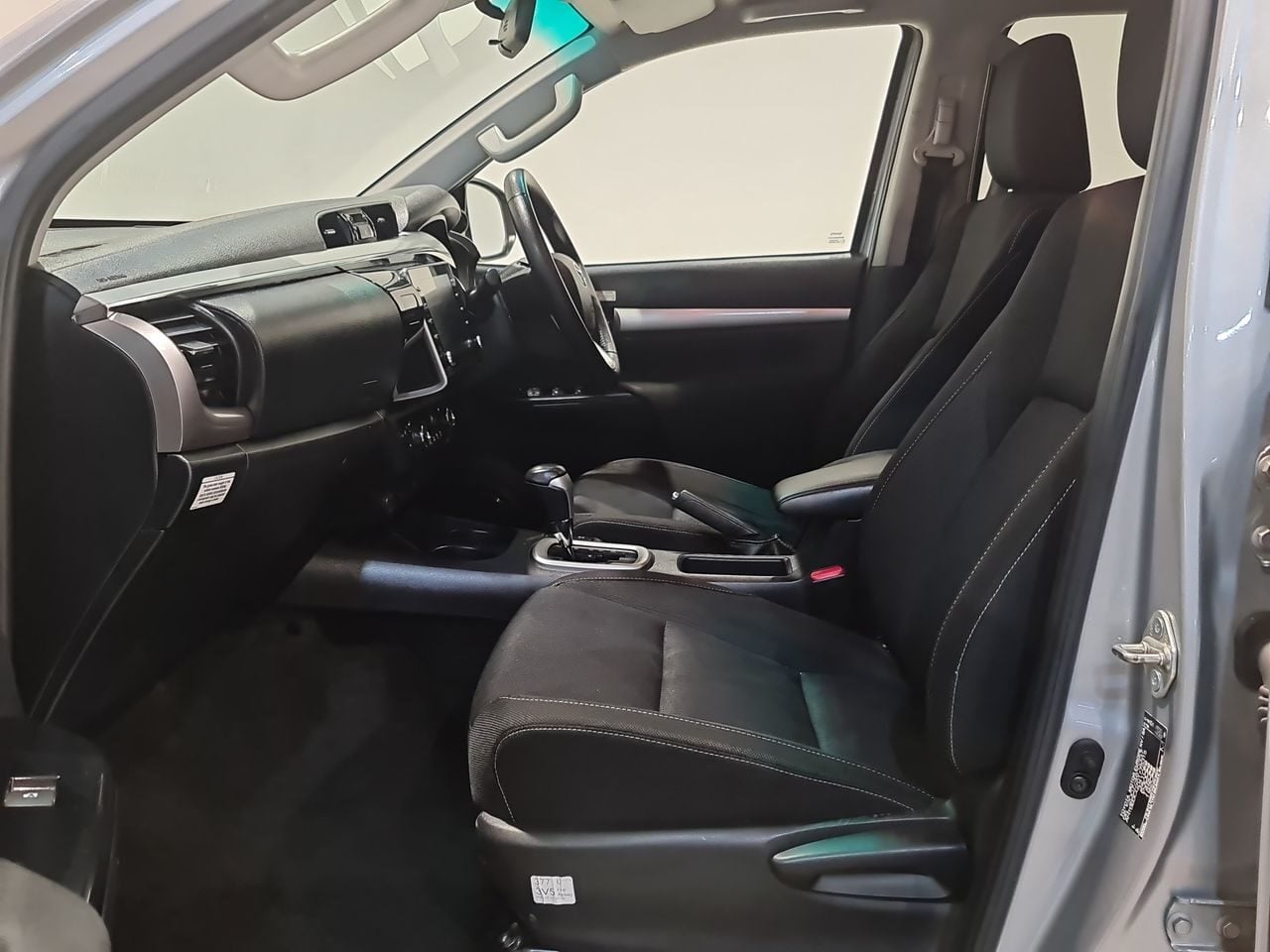 Used Toyota Hilux 2021 for sale - 77355115: Photo 8