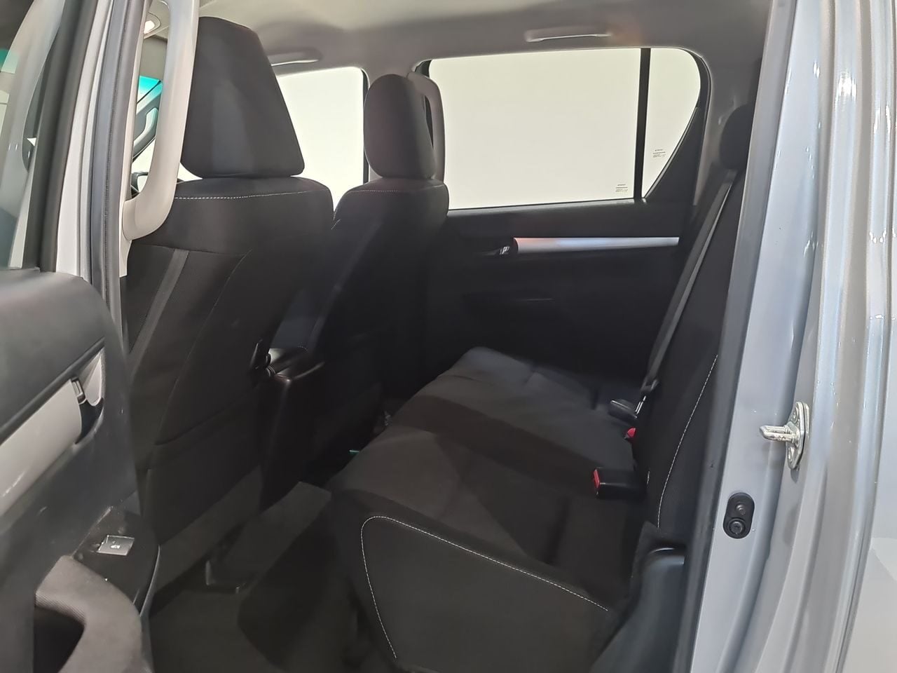 Used Toyota Hilux 2021 for sale - 77355115: Photo 9