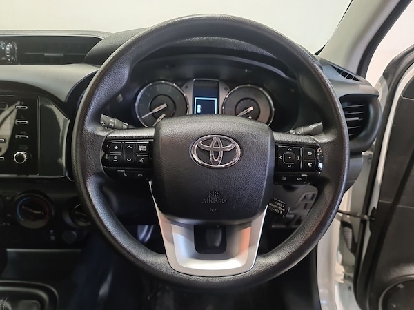Used Toyota Hilux 2024 for sale - 76280167: Photo 24