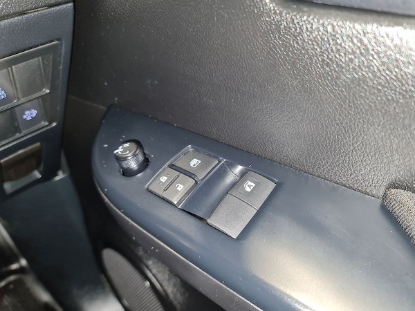 Used Toyota Hilux 2024 for sale - 76280167: Photo 29