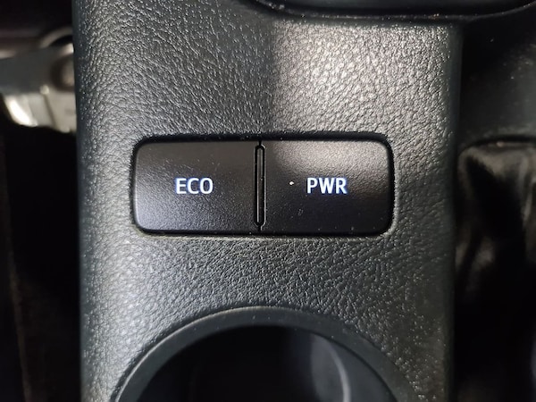 Used Toyota Hilux 2024 for sale - 76280167: Photo 35