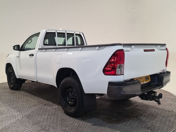 Used Toyota Hilux 2024 for sale - 76280167: Photo 4