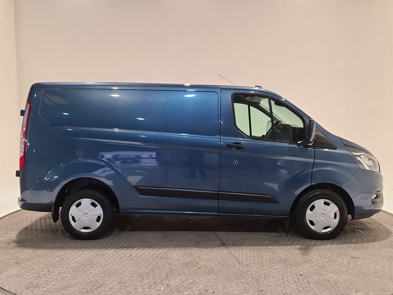 Used Ford Transit Custom 2020 for sale - 77340661: Photo 17