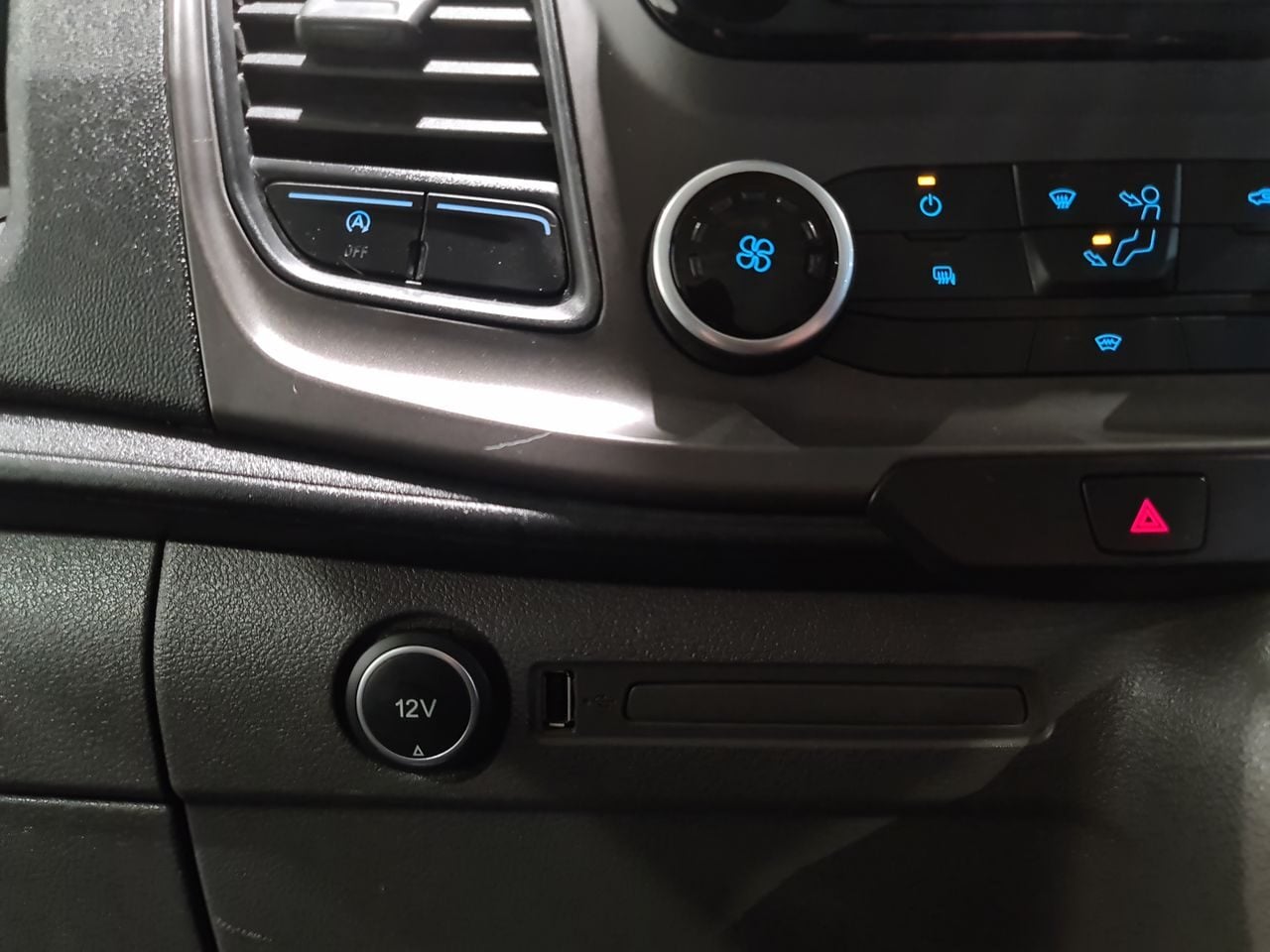 Used Ford Transit Custom 2020 for sale - 77340661: Photo 31