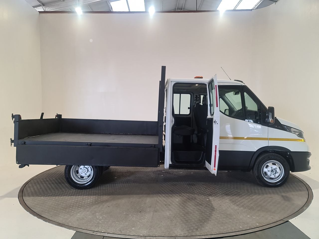 Used Iveco Daily 2022 for sale - 77729183: Photo 17