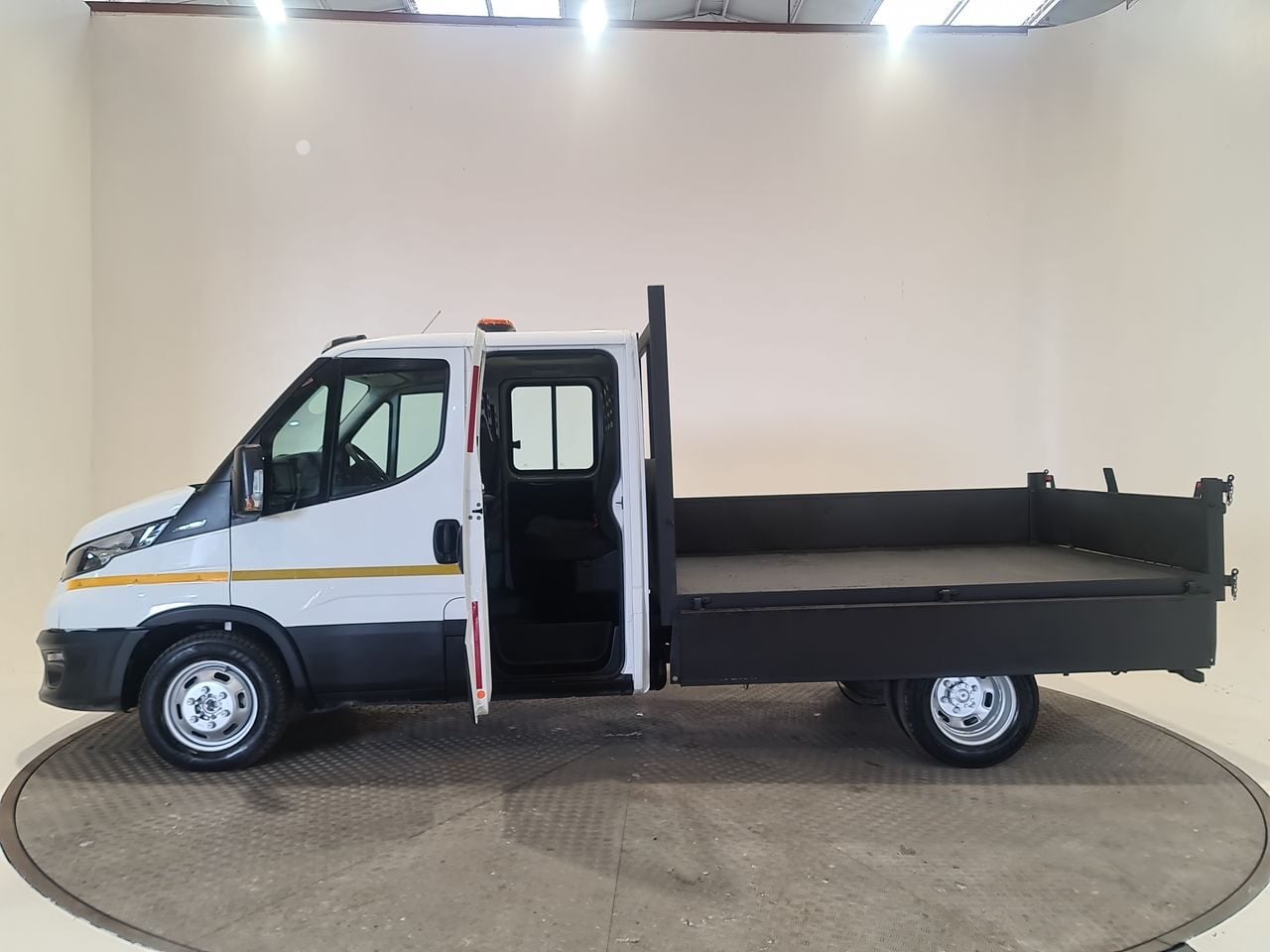 Used Iveco Daily 2022 for sale - 77729183: Photo 9