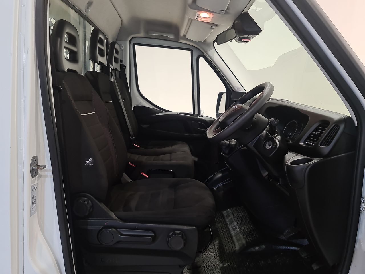 Used Iveco Daily 2023 for sale - 77952145: Photo 18