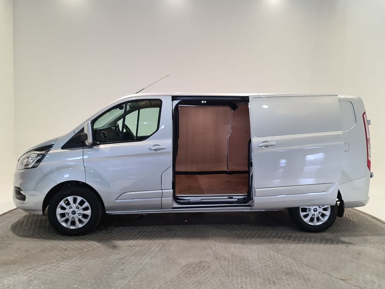 Used Ford Transit Custom 2023 for sale - 77790283: Photo 10