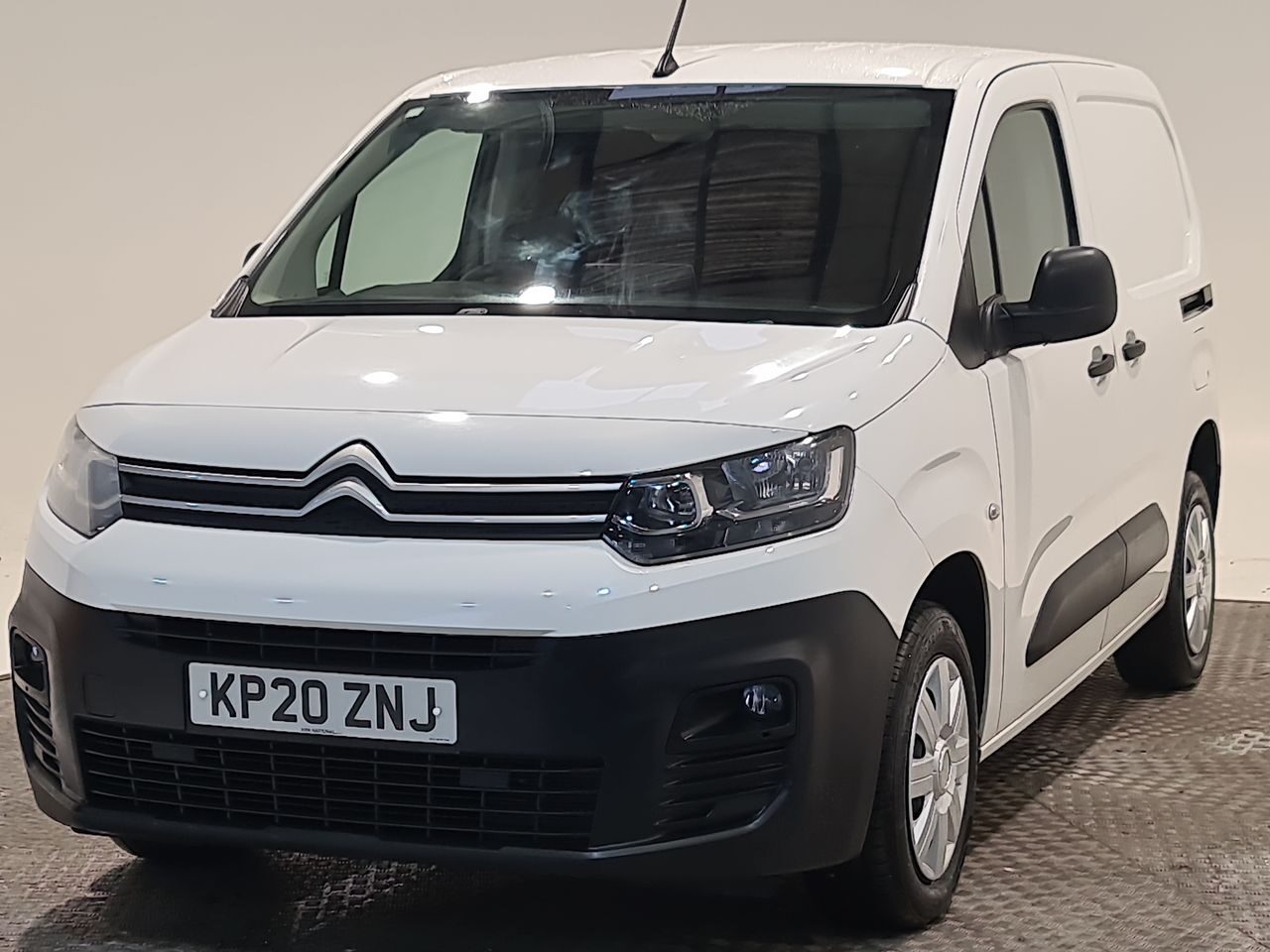 Used Citroen Berlingo 2020 for sale - 77152776: Photo 4