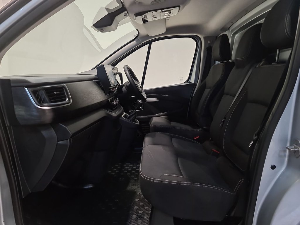 Used Renault Trafic 2022 for sale - 76496136: Photo 25