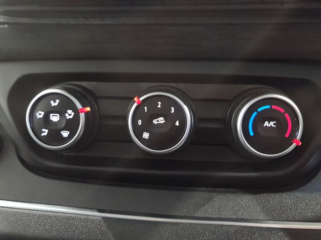 Used Renault Trafic 2022 for sale - 76496136: Photo 29