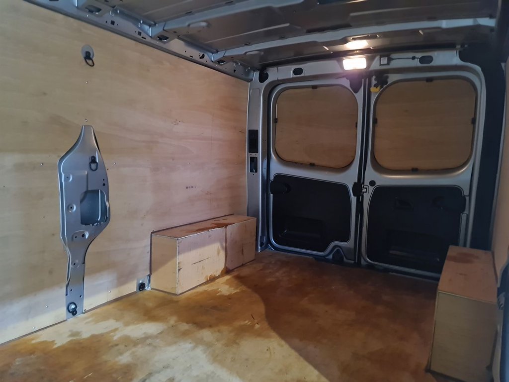 Used Renault Trafic 2022 for sale - 76496136: Photo 8