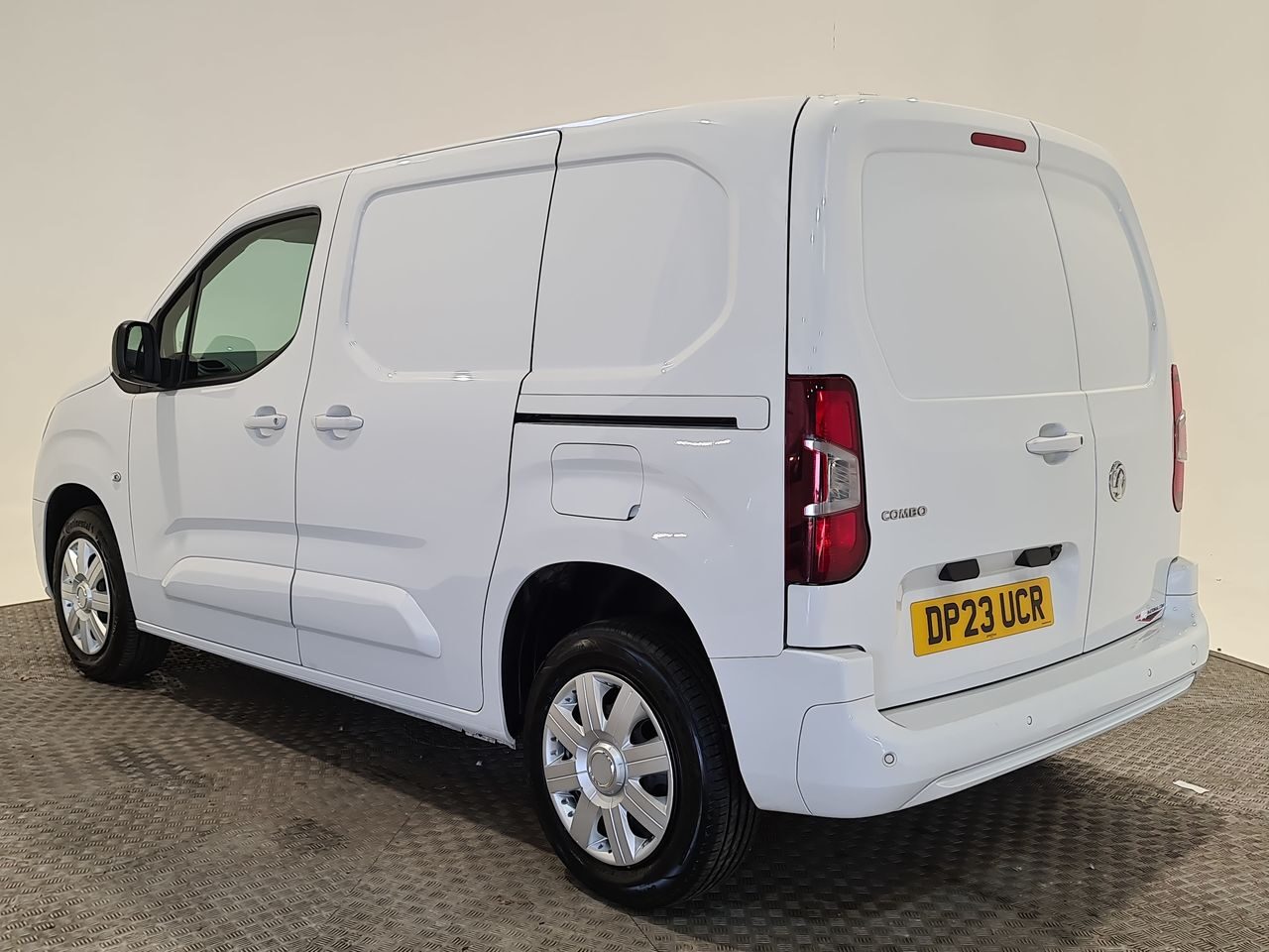 Used Vauxhall Combo 2023 for sale - 76638751: Photo 10