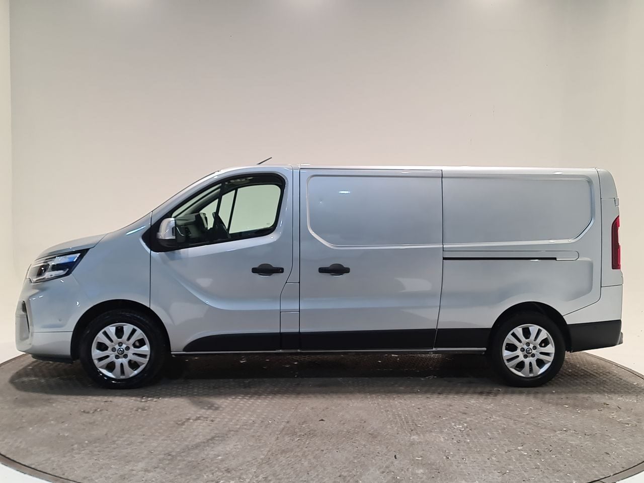 Used Nissan Primastar 2023 for sale - 77445894: Photo 6