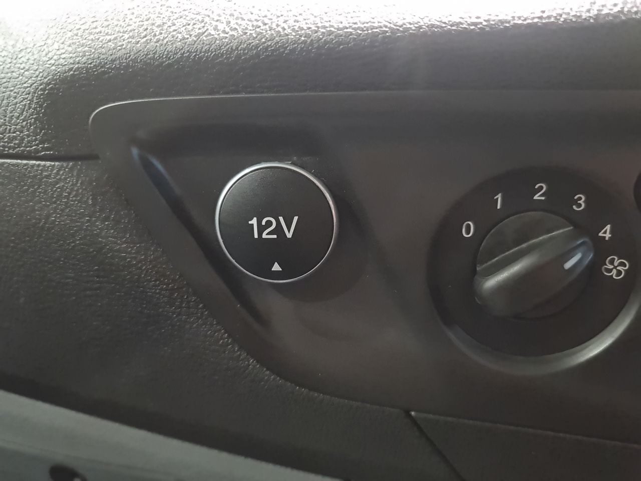 Used Ford Transit Custom 2017 for sale - 77790279: Photo 32