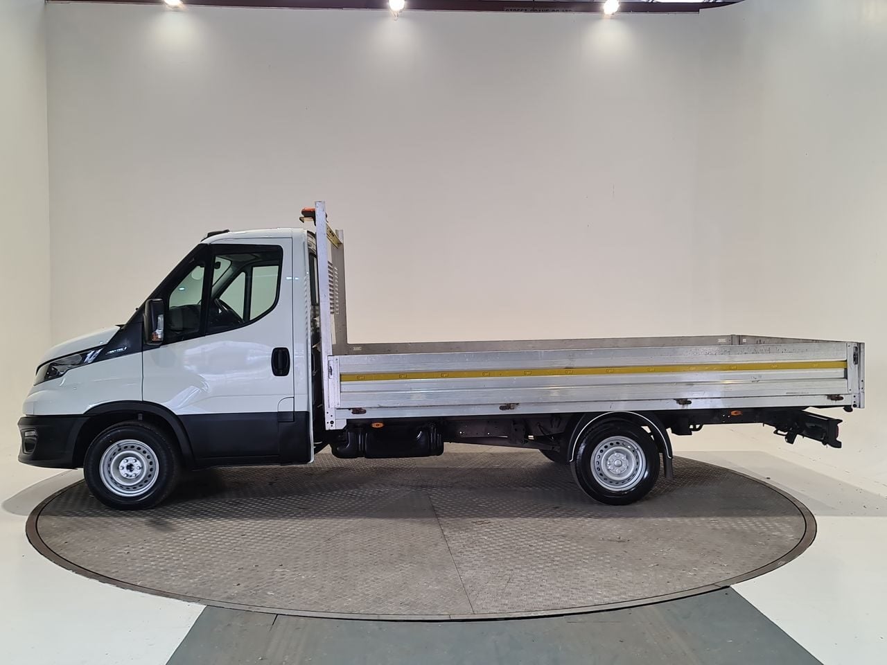 Used Iveco Daily 2023 for sale - 77687438: Photo 5