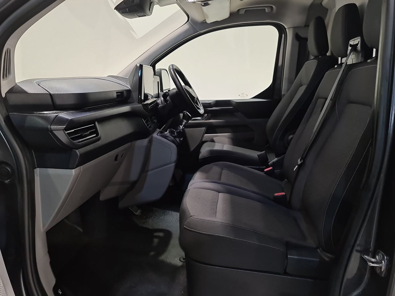 Used Ford Transit Custom 2024 for sale - 77445895: Photo 8