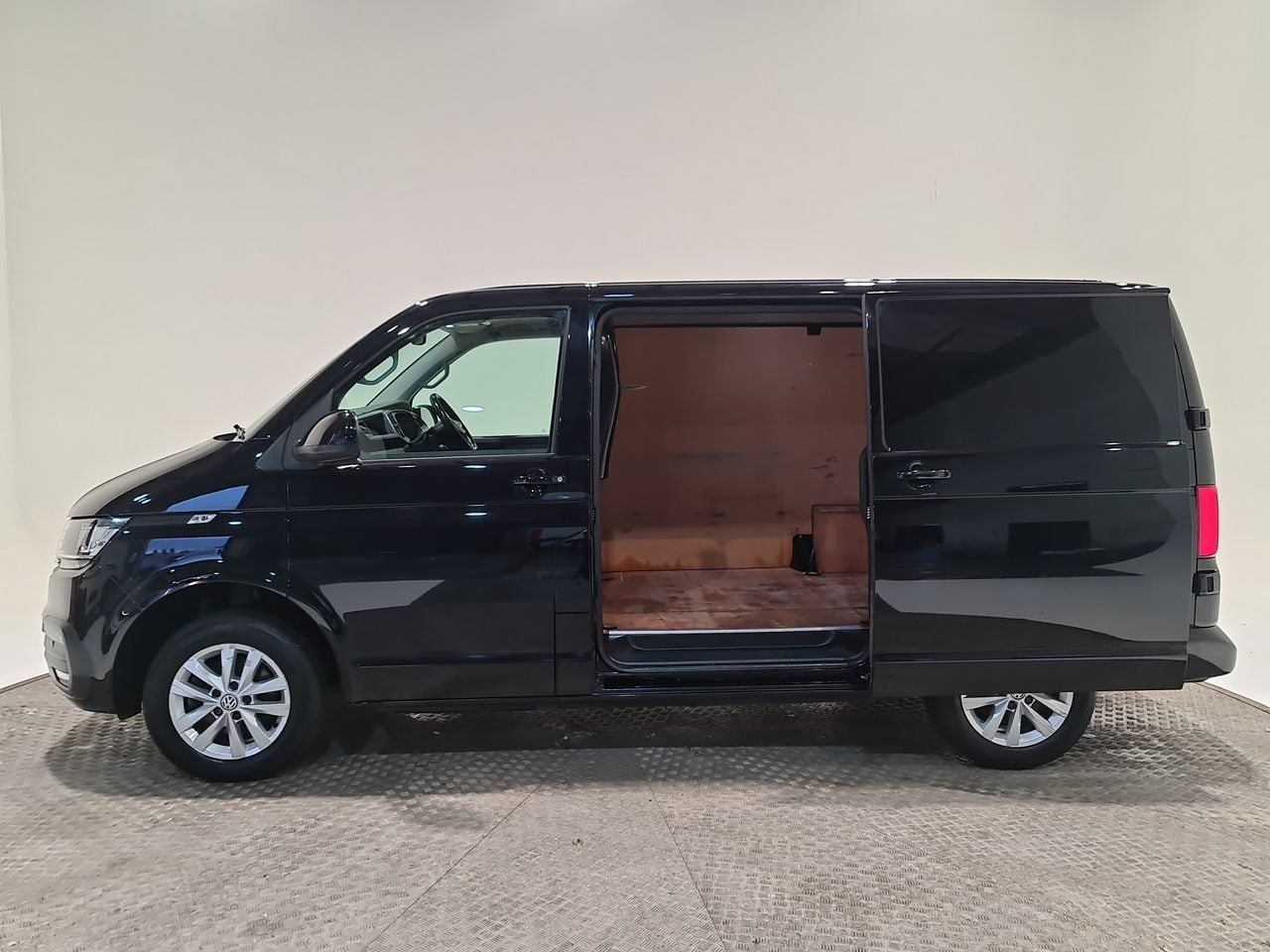 Used Volkswagen Transporter 2022 for sale - 76734666: Photo 10