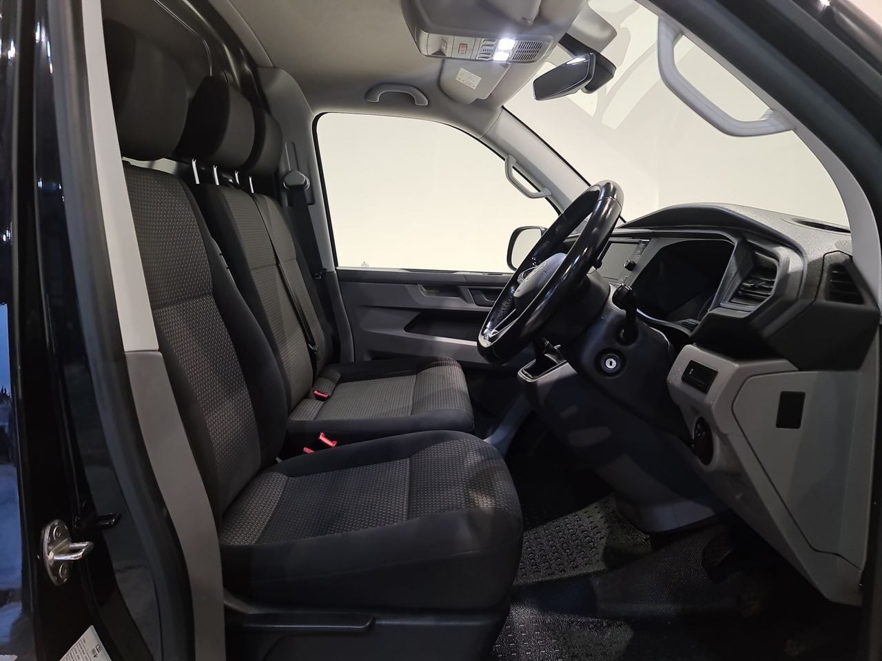 Used Volkswagen Transporter 2022 for sale - 76734666: Photo 18