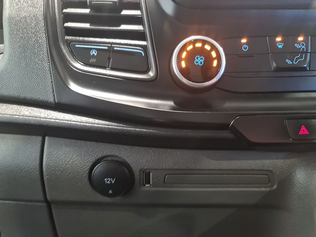 Used Ford Transit 2022 for sale - 77135821: Photo 28